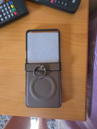 Funda Samsung Galaxy Z Flip 7