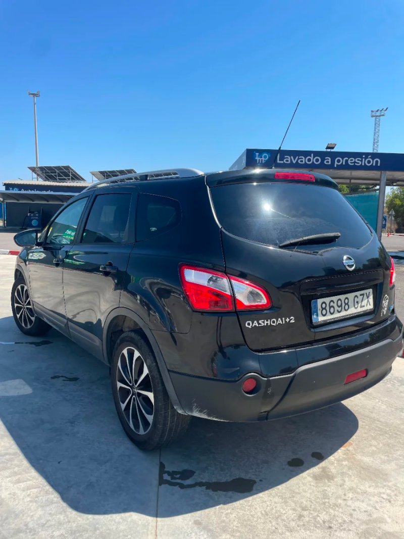 Nissan Qashqai +2 1.5 dCi Tekna Sport 4x2 17'' 106 2010, foto 4