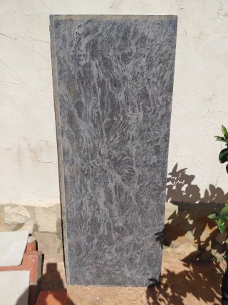 Bancada de mármol gris veteado de 1,60x62