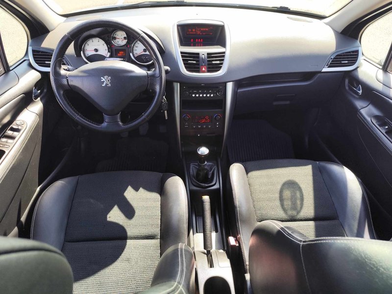 Peugeot 207 SW 1.6 VTi Outdoor 2008, foto 12