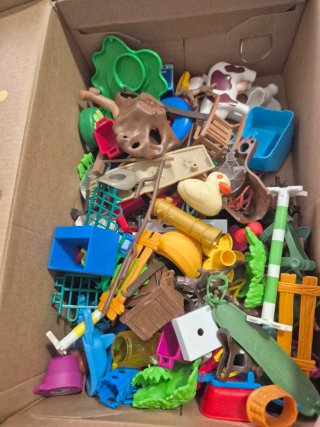 Lote Playmobil: Carruaje, Coche, Barco y Figuras