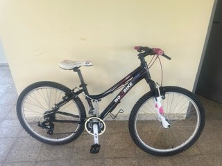 Bicicleta niña WOOM BIKE negra/rosa