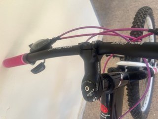 Bicicleta niña WOOM BIKE negra/rosa