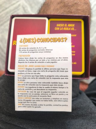 Juego de mesa ¿Desconocidos?