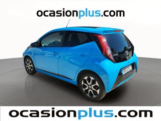 Toyota Aygo 70 x-wave 51 kW (69 CV)