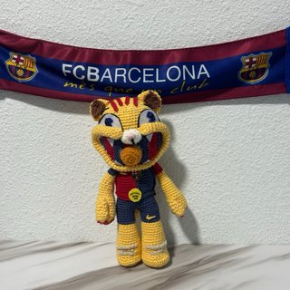 Amigurumi Gato Mascota FC Barcelona