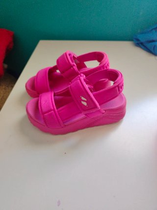 Sandalias Skechers Niña Talla 27.5
