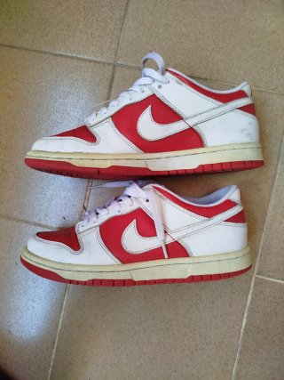 Zapatillas Nike Rojas y Blancas