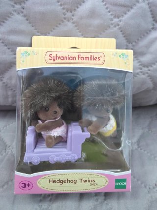 2 x Sylvanian Families Erizo Bebé y Gemelos
