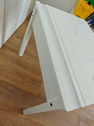 Pupitre infantil madera IKEA. Para pintar.