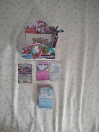 Cartas Pokémon variadas
