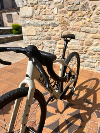 Bicicleta Canyon Gravel Grizl CF 7 2026 – Talla XS