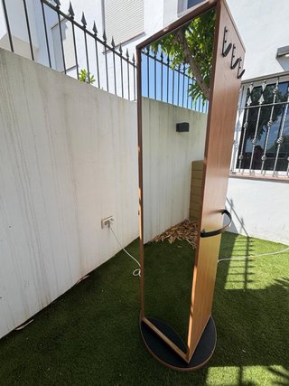 Armario giratorio madera con espejo