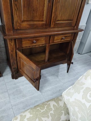 Mueble auxiliar Roble madera maciza clasico