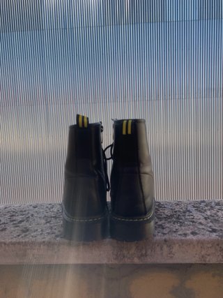 Botas tipo Dr. Martens negras Talla 39