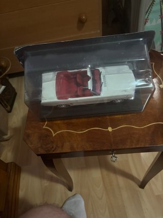 Maqueta Ford Mustang Convertible 1:24