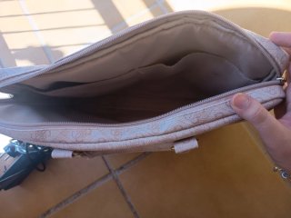 Funda portátil Guess