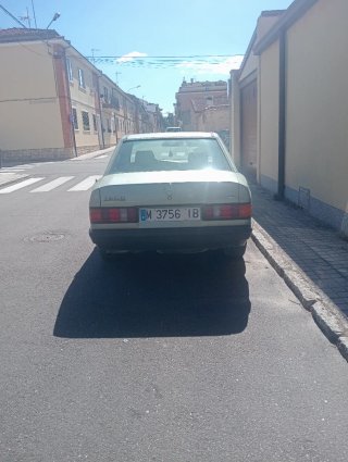 Mercedes-Benz 190 1987