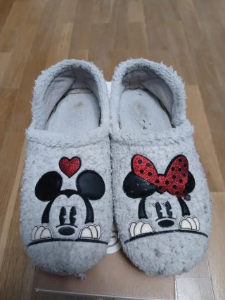 Zapatillas casa Minnie Mouse Talla 38