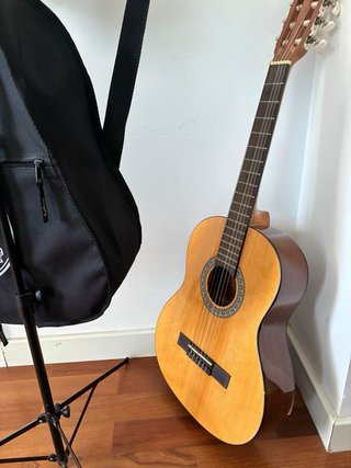 Guitarra Admira Cadete
