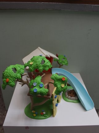 Playmobil Aventura Casa Árbol con tobogán