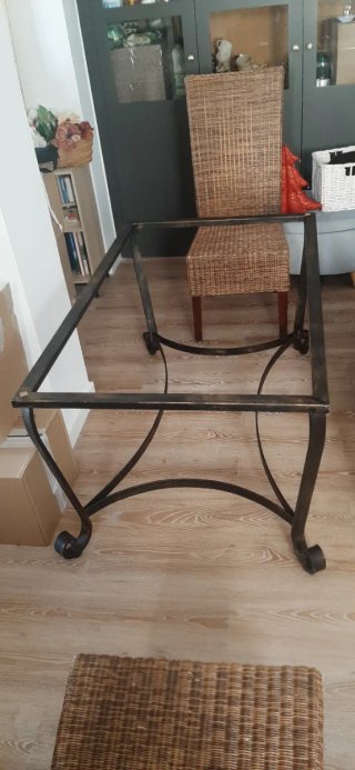 Mesa de comedor de hierro forjado
