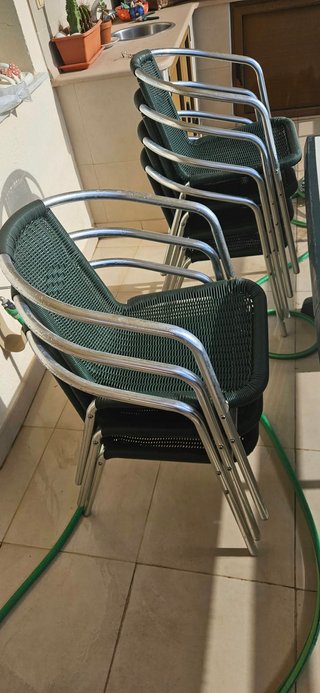 Mesa de jardín extensible (2,5 a 3m) + 8 sillas