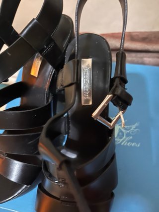 Sandalias Stradivarius Talla 38 Negras,solo 1 uso