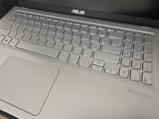 Portatile ASUS Vivobook Argento