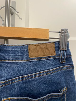 Pantalones vaqueros campana Pull&Bear azules