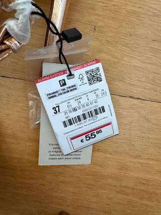 Sandalias de tacón Zara Doradas nuevas
