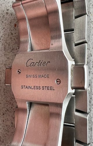 Reloj Cartier Tank Française XL WSTA0067 año 2023.