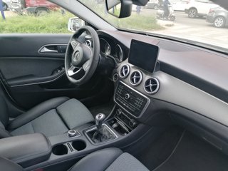 Mercedes-Benz GLA 2016