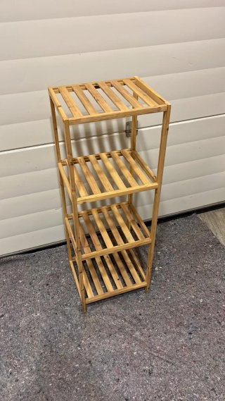 Estantería de madera de 4 niveles