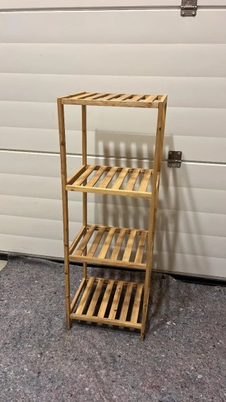 Estantería de madera de 4 niveles