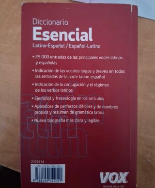 Diccionario esencial latino-español, español-la...