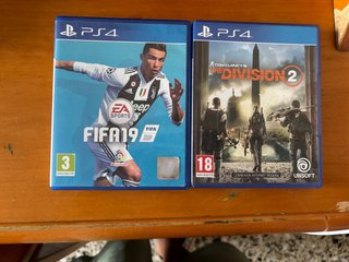 PS4 FIFA 19 y The Division 2