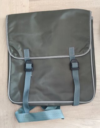 Macuto verde militar