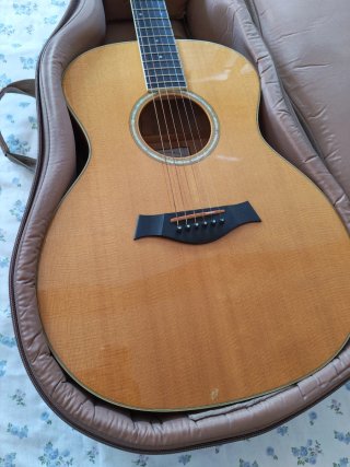 Guitarra Taylor GA6 (614) Acústica
