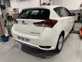 Toyota Auris 2016 Hybrid