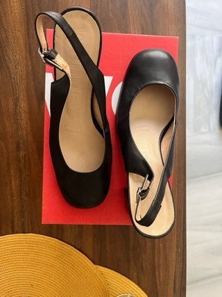 Zapatos de tacón negros con plataforma