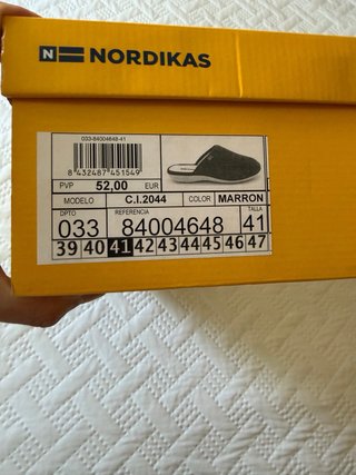 Zapatillas Nordikas Marrón Talla 41 Nuevas