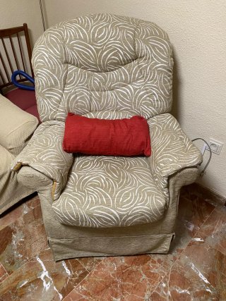 Sillón balancín beige (2 und)