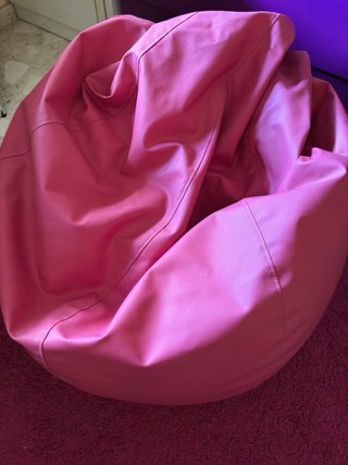 Puff pera rosa piel sintética