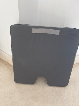 Silla de ruedas manual plegable con cojín incluido
