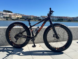 Bicicleta Trek Farley 5 MTB Fat Bike
