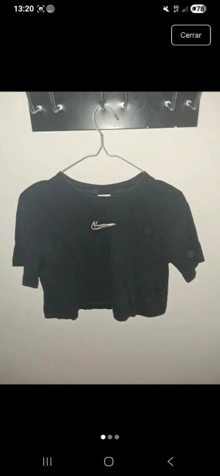 Camiseta Crop Top Nike Negra Talla Única