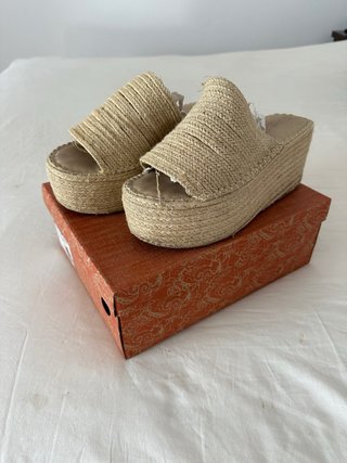 Cuñas esparto beige