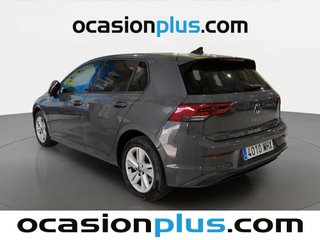 Volkswagen Golf Life 1.0 eTSI 81 kW (110 CV) DSG