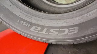 215/60 R17 96H KUMHO ECSTA HS51